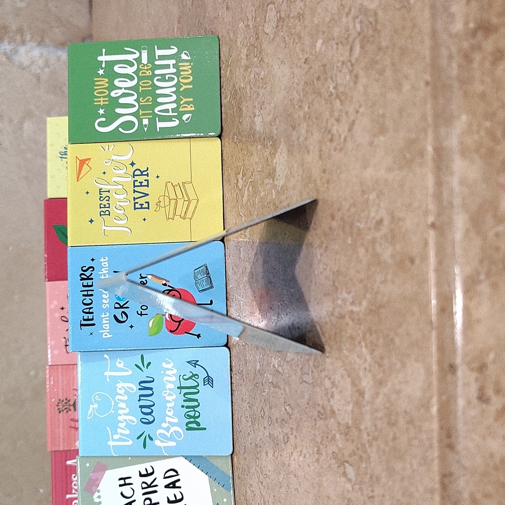 Magnets - Picture 2 of 2
